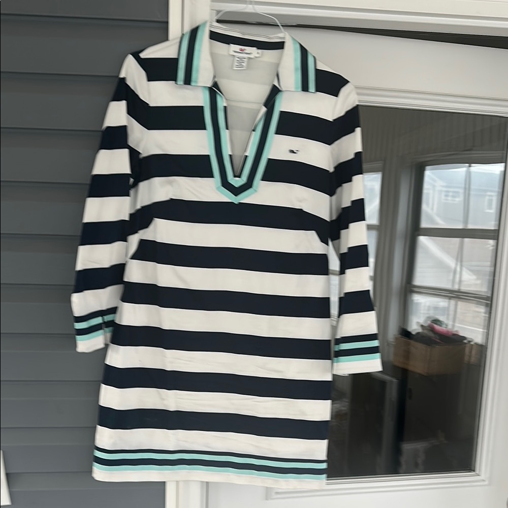 Vineyard Vines navy and White touch of aqua  Polo Collar Dress